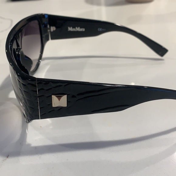 Max Mara sunglasses - Picture 4 of 6